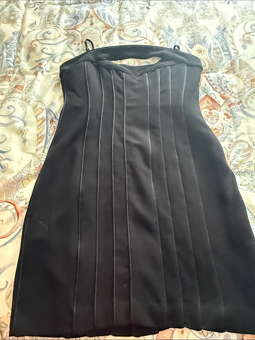 BCBGMaxAzria Black Strapless Vertical-Pleat Cocktail Dress